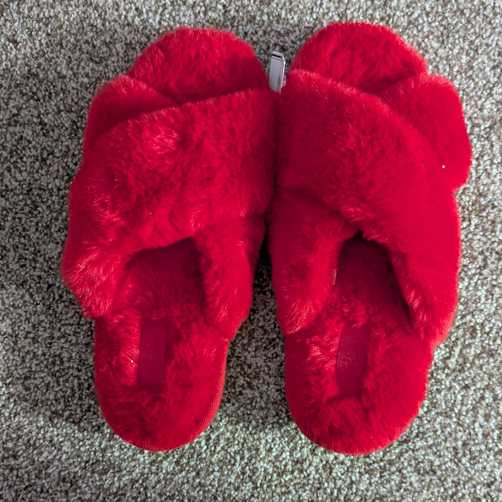 PINK Victoria's Secret Red Fuzzy Slippers